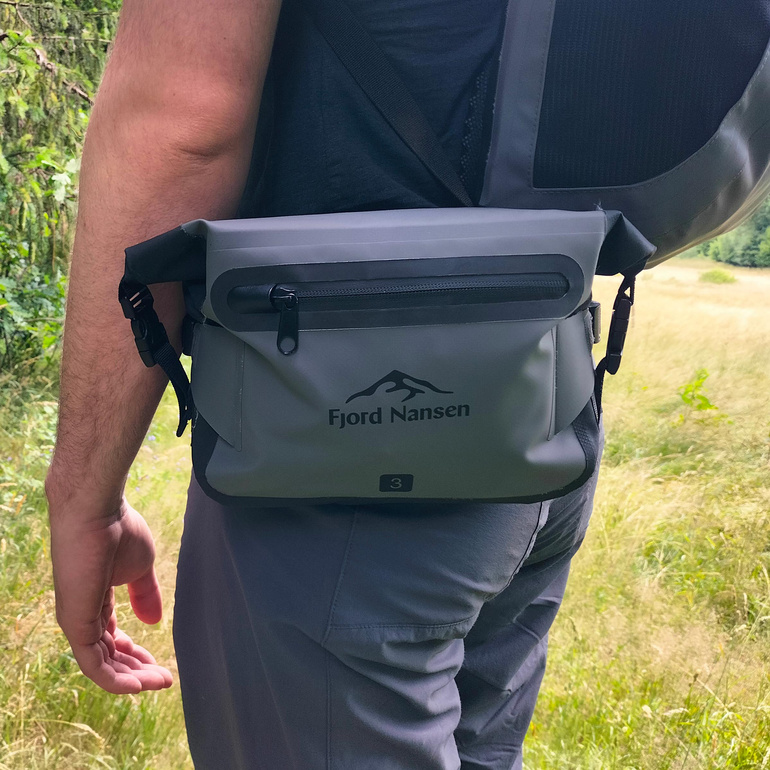 Wodoodporna torba biodrowa HIP BAG 3L